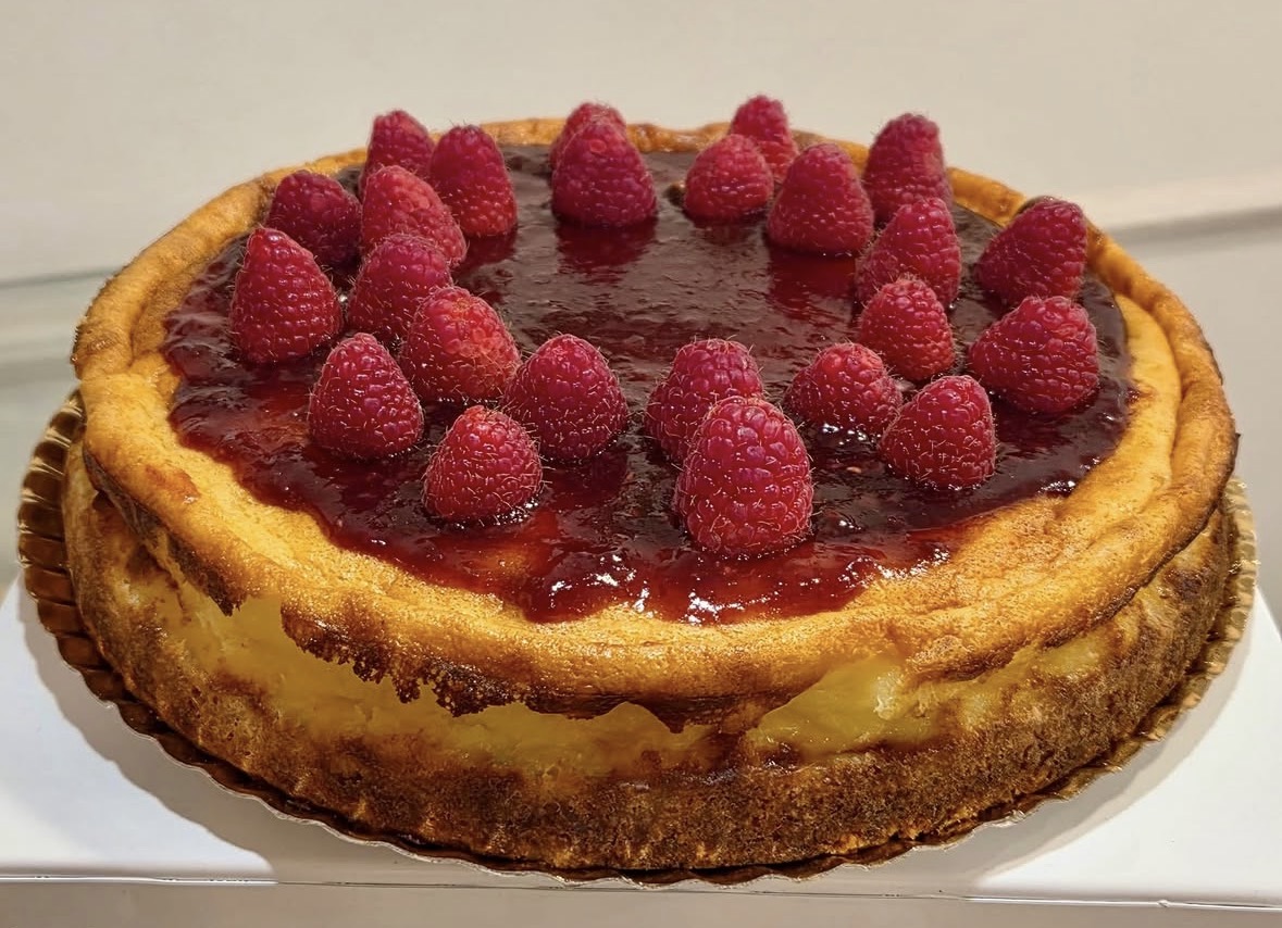 Tarta de queso D-Keso con frambuesas